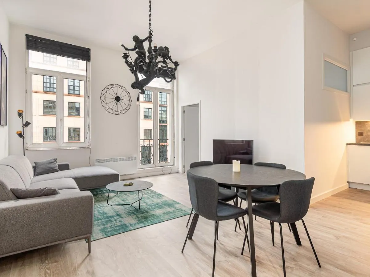 The Heart Of Brussels Apartment